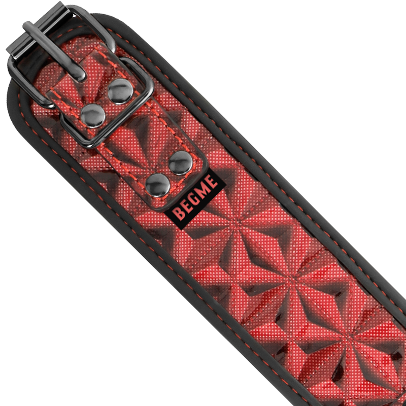 Begme Red Edition - Collar With Nipple Clamps With Neoprene