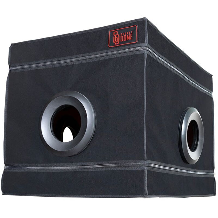 Secret Dome - Kink Club La Niche Cabin Black &amp; Red