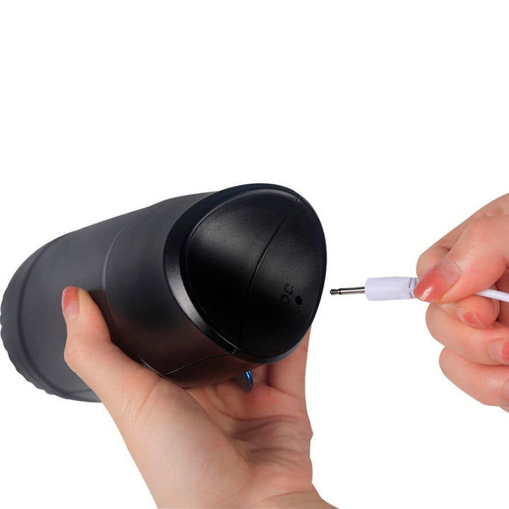 SHEQU - RENEE SQUEEZABLE VAGINA MASTURBATOR WITH VIBRATION IN CASE