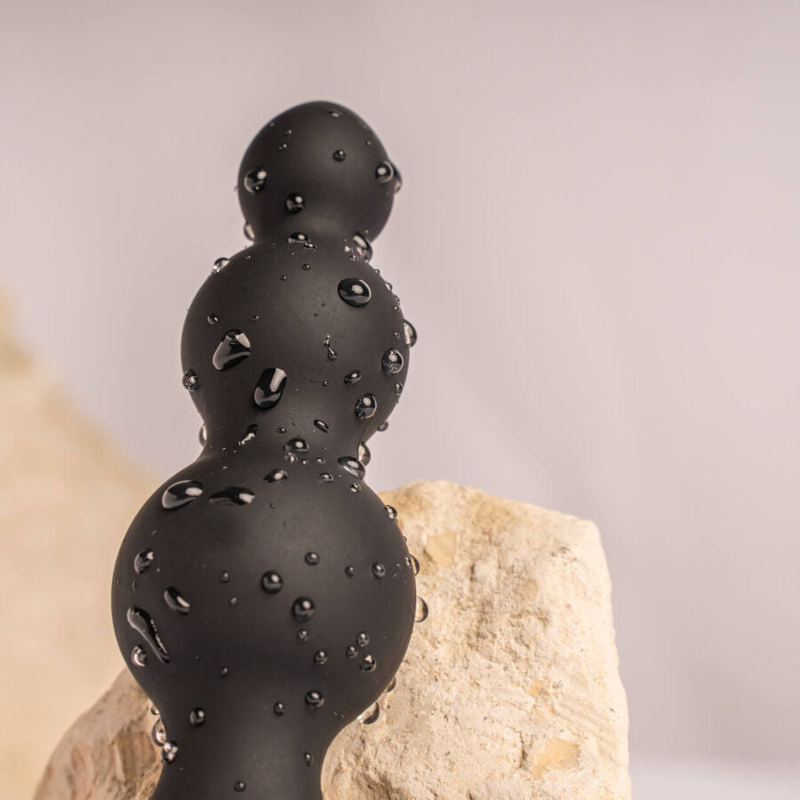 Petite Sensations Bubbles Anal Plug Vibrator — Black silicone